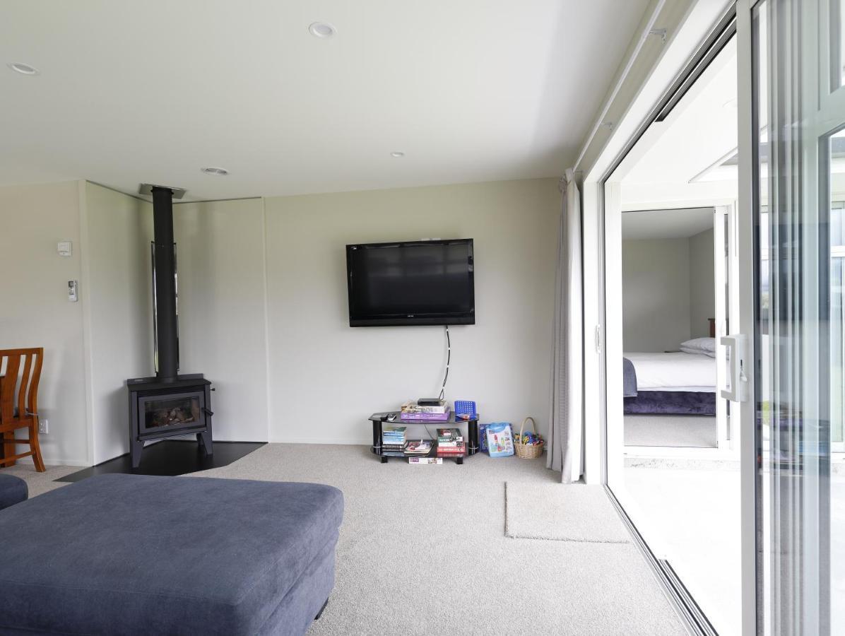 Fiordland Getaway - Te Anau Holiday Home Zewnętrze zdjęcie