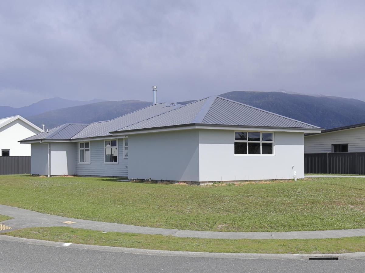 Fiordland Getaway - Te Anau Holiday Home Zewnętrze zdjęcie